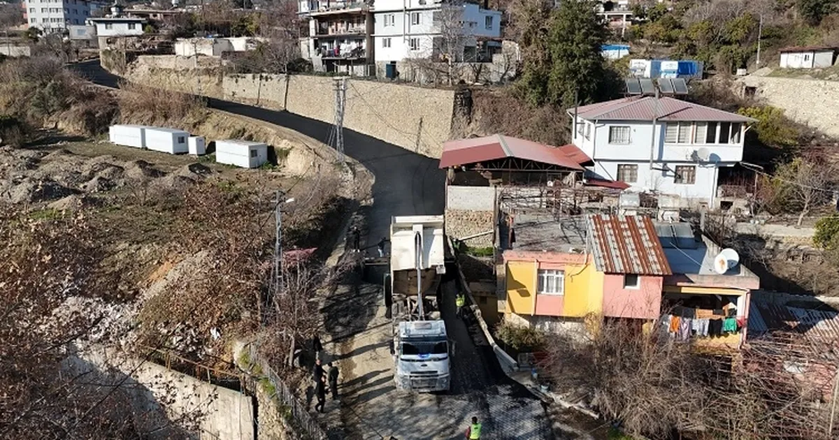 Hatay Büyükşehir asfalt rekoru kırdı